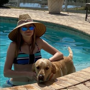 Meet your Posher, Kendall